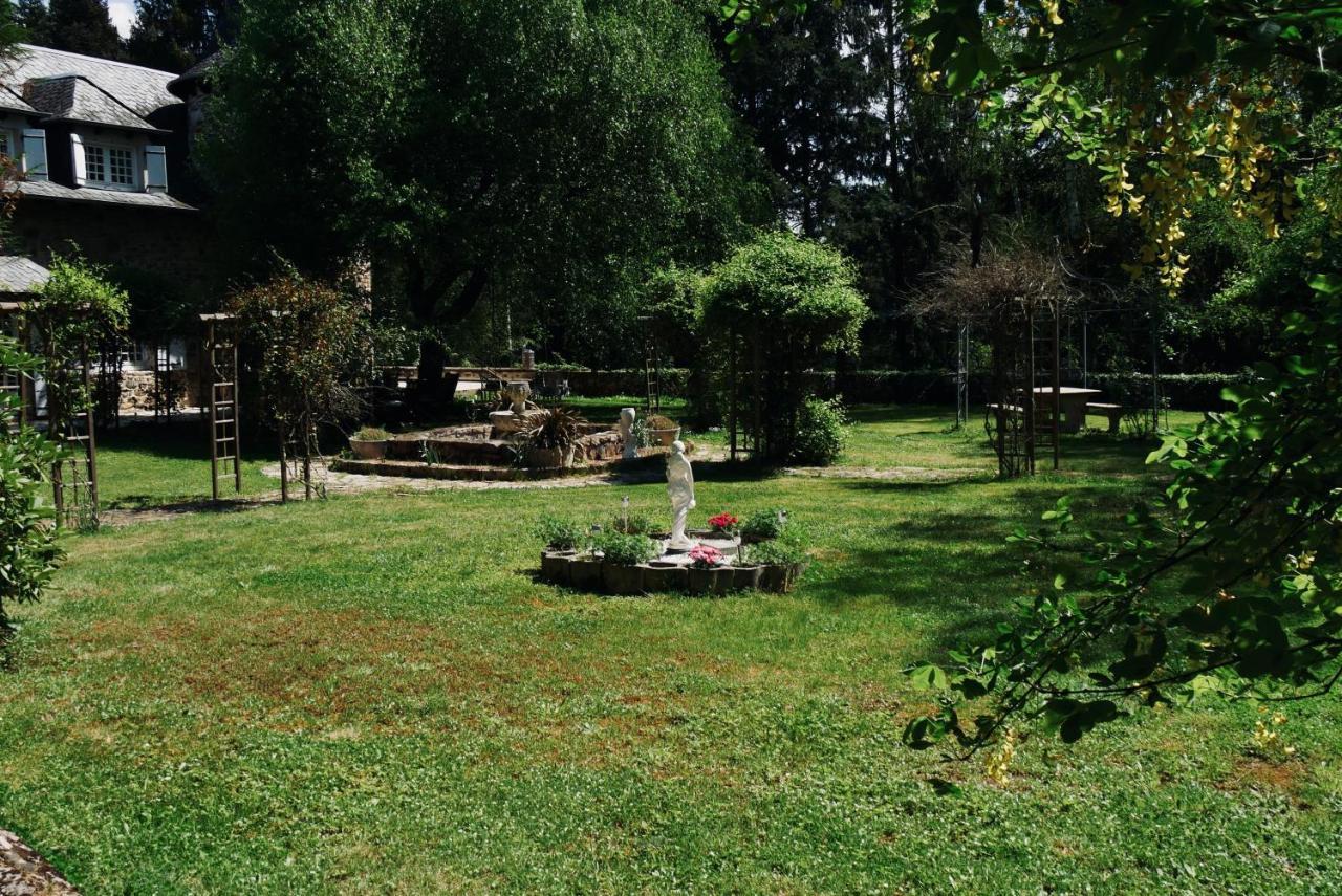 Manoir De Chantemerle Sainte-Fortunade Exteriér fotografie