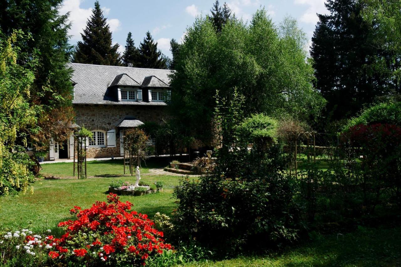 Manoir De Chantemerle Sainte-Fortunade Exteriér fotografie